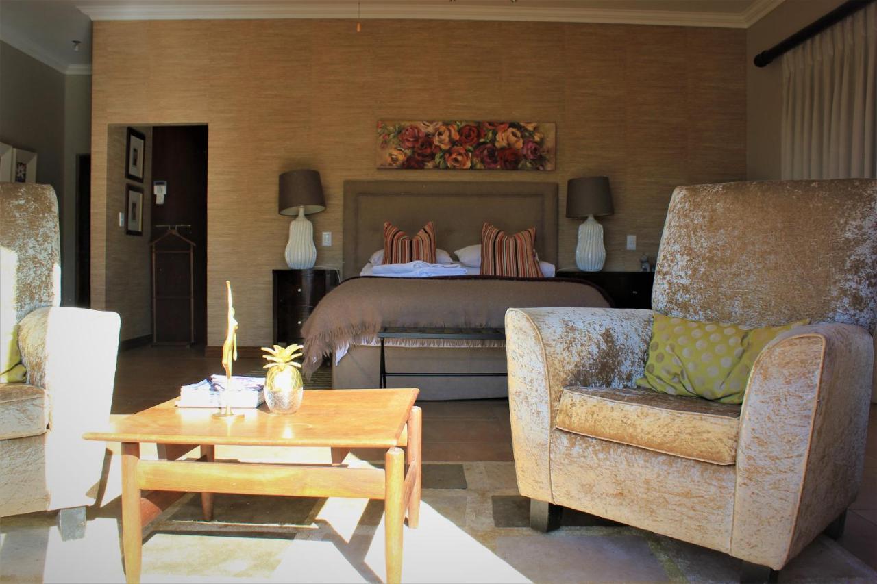 Hekpoort Karee & Wild Olive Guest Lodge מראה חיצוני תמונה